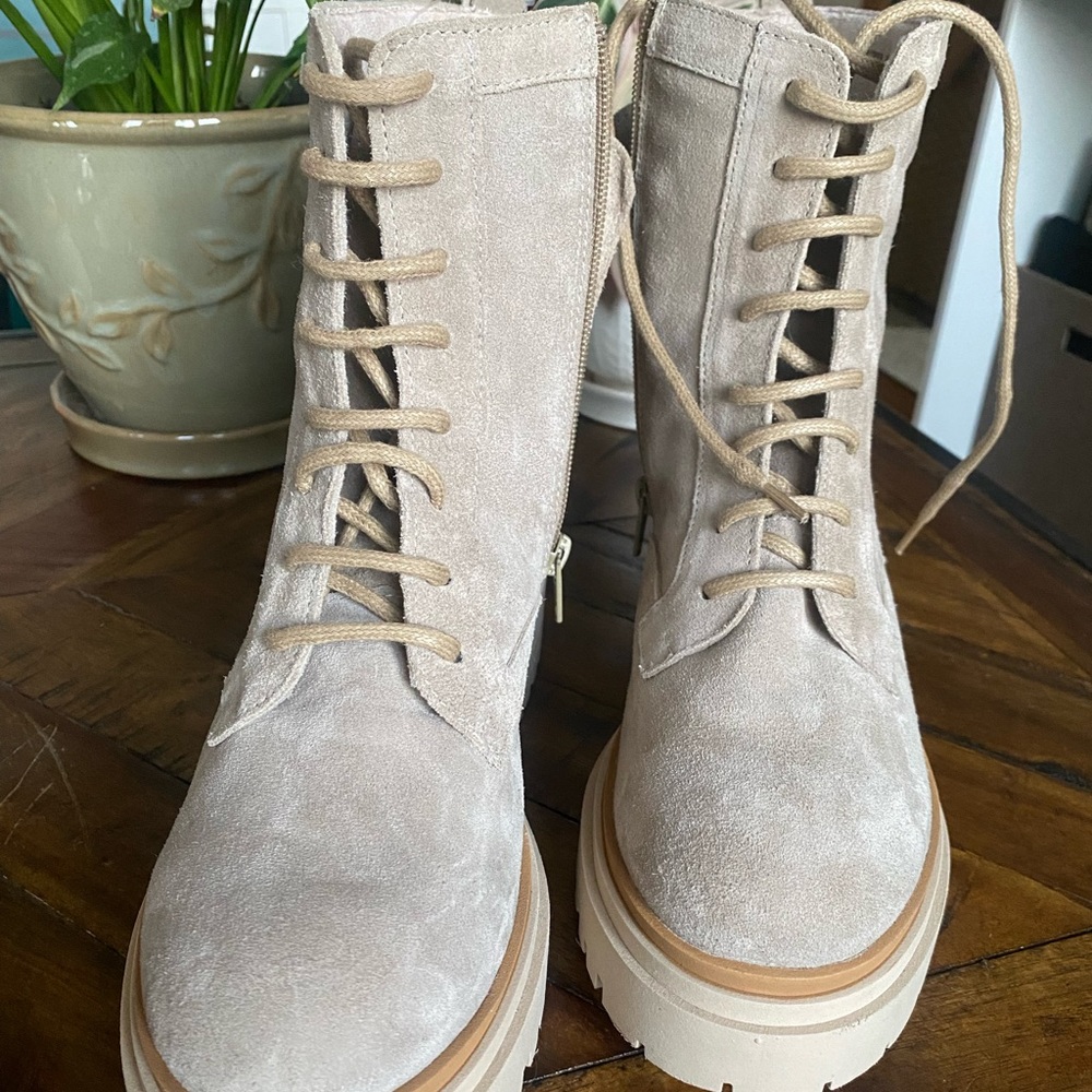 Bertuchi Beige Taupe Stone Suede Leather Combat Boots